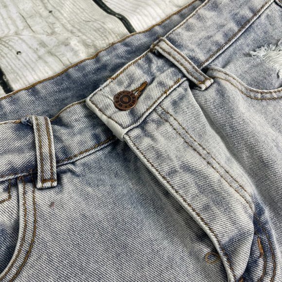 BELLE DE JOUR Light Blue Ripped Cutoff Short Large - Picture 9 of 16